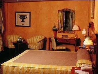 Hotel Tirrenus 3*