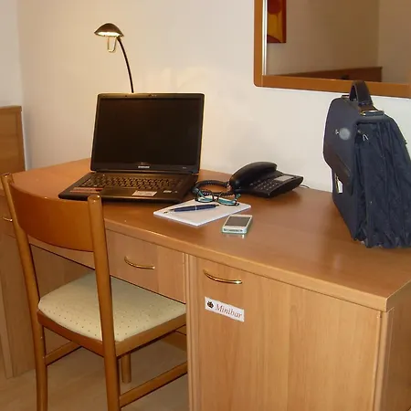 Tirrenus Hotel